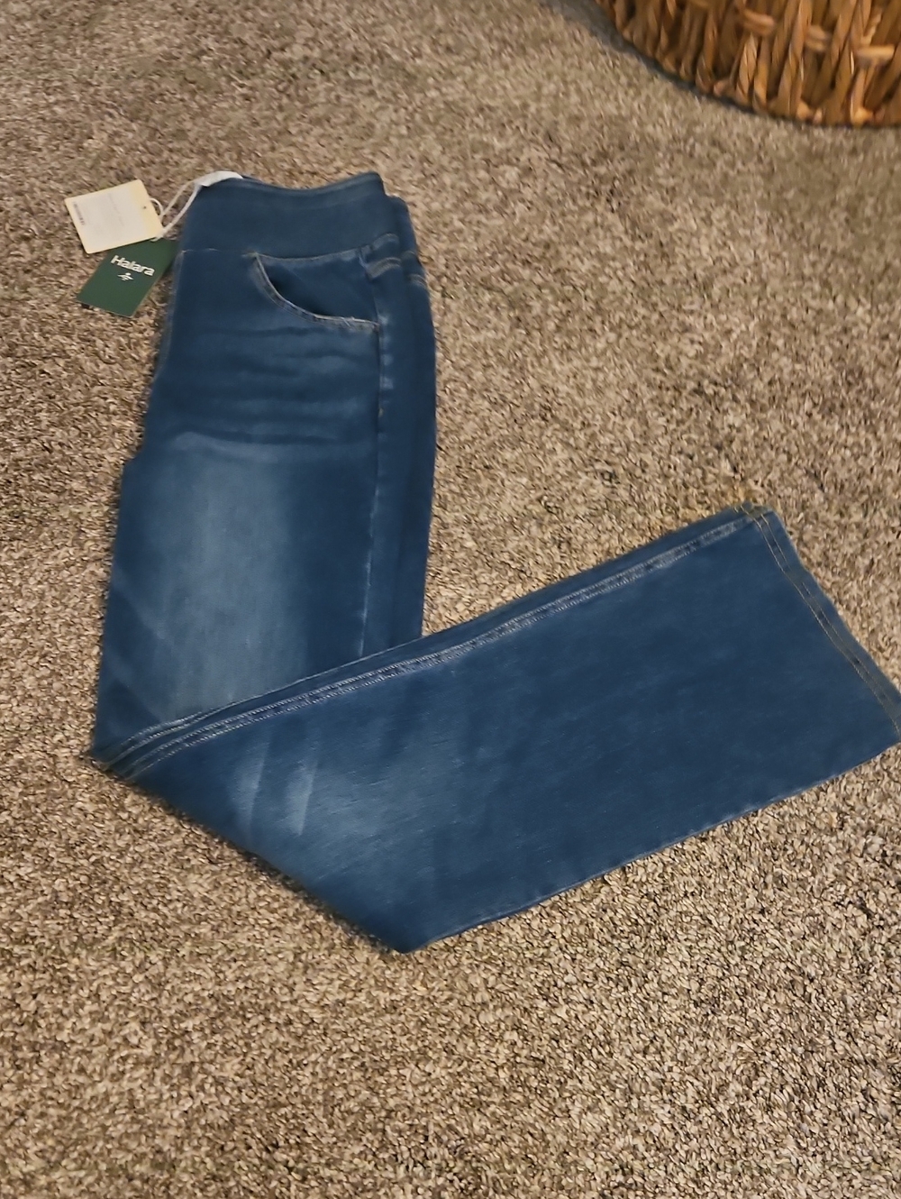 HALARA Women's Dark Blue Straight-Leg Pull-On Jeans